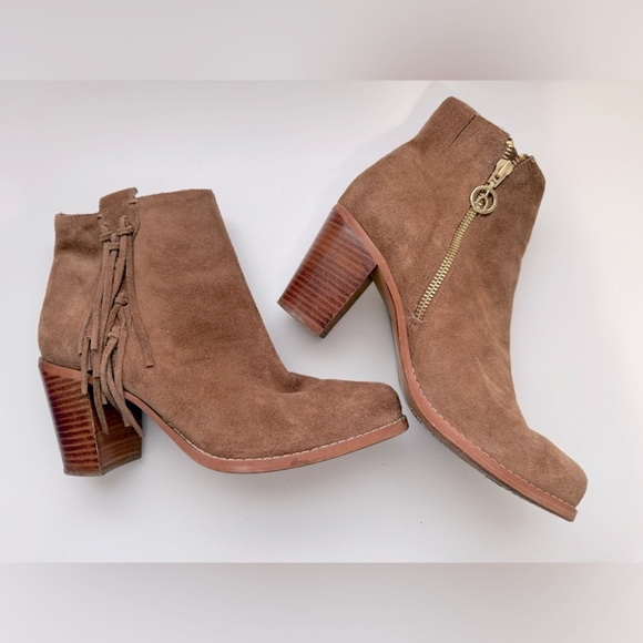 The Wishbone Collection Brown Suede Ankle with tassels Boots Size 8M - Picture 1 of 13